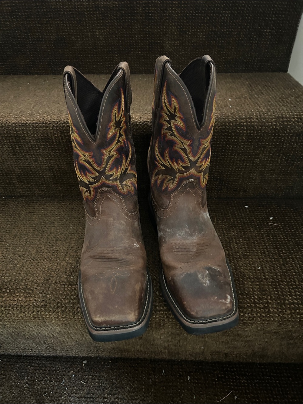 Men's Brown Leather Western Boots with Multicolor Stitching
